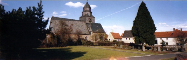 Kirche Grüningen Aussenansicht
